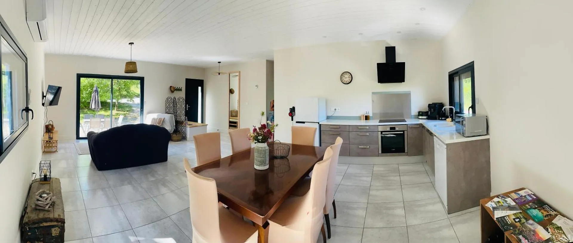 Holiday home Gite Ethic Simple & Chic Labastide-Marnhac France